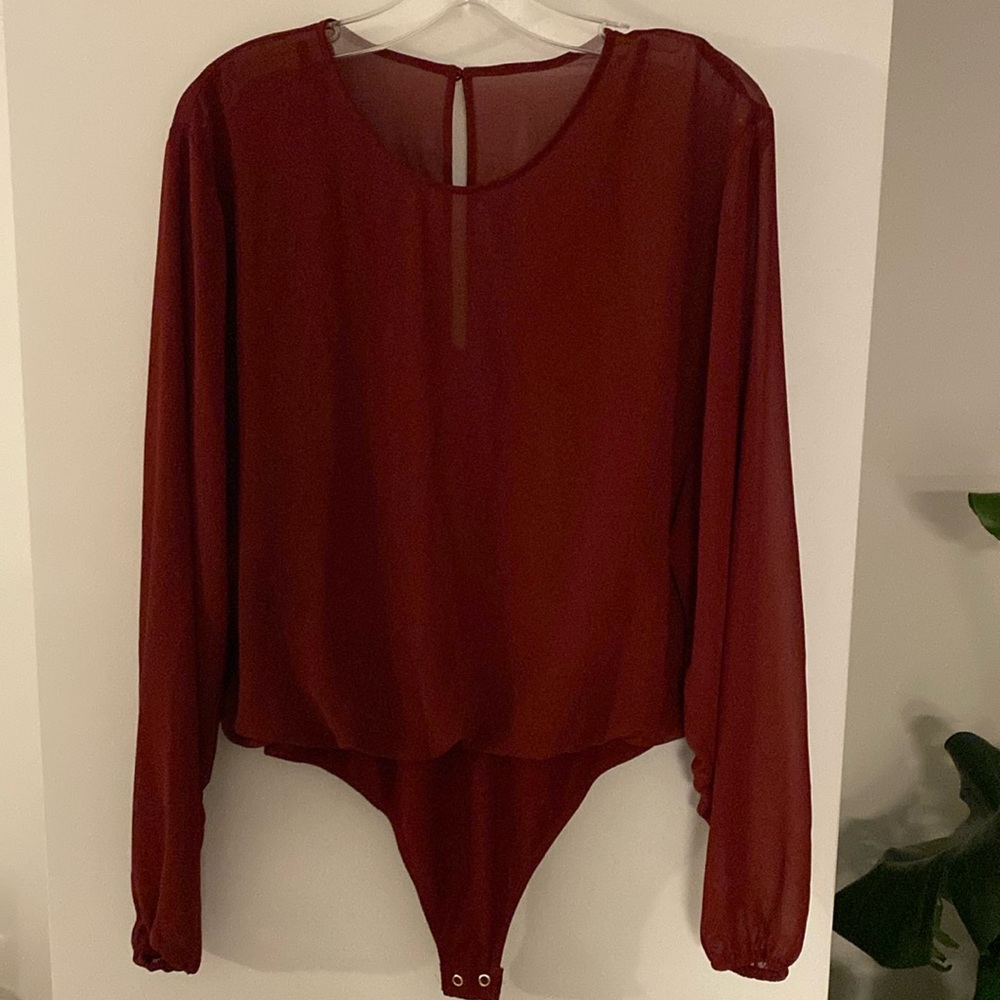 EXPRESS red maroon burgundy open back long sleeve sheet bodysuit M